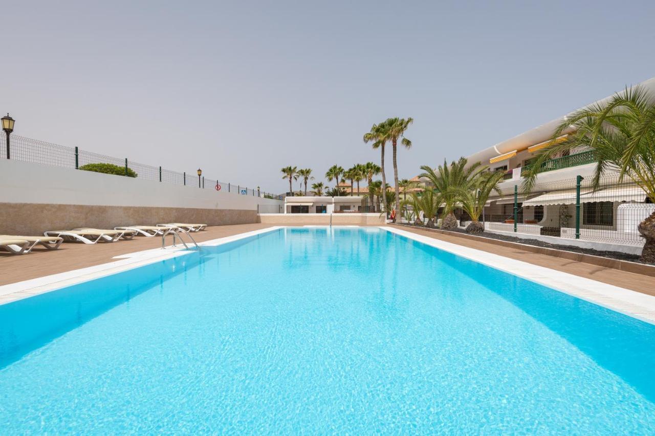 Home2Book Casa Los Chispos Corralejo, Terrace&Pool Luaran gambar