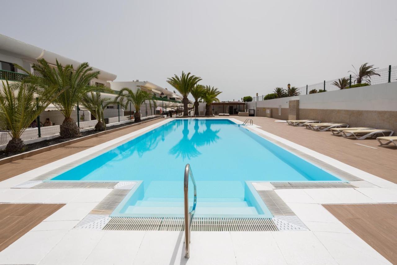 Home2Book Casa Los Chispos Corralejo, Terrace&Pool Luaran gambar